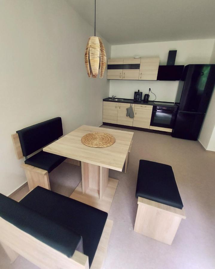 Jeseník The Meetinka Apartments מראה חיצוני תמונה